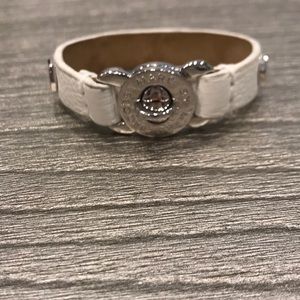 Marc by Marc jacobs white leather bracelet